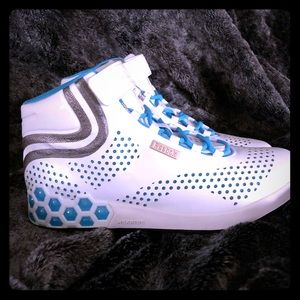 Ladies Reebok Hi-Tops